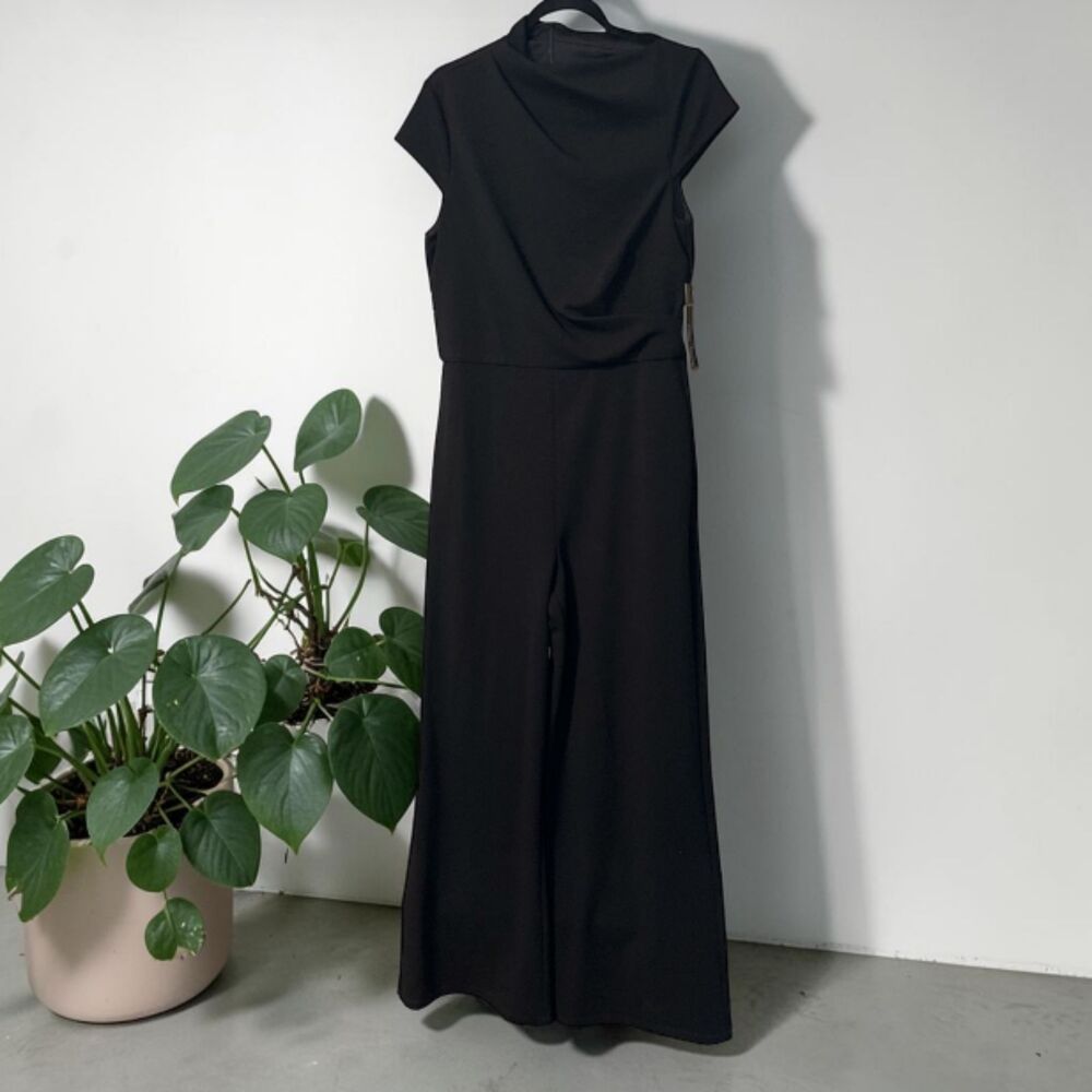 Women's Black Wide Leg Jumpsuit Cap Sleeve Size 6